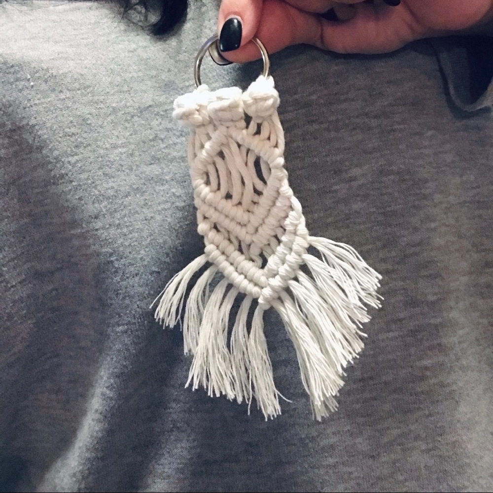 Uniquely Hand Crafted MaCrAmร Keychain Purse Charm~Bรhร Fashion Accessory Lโฅ๏ธVE! - Picture 7 of 16
